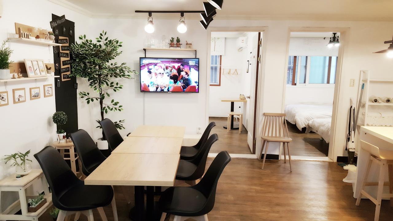 Hongdae Mainstreet Two Room House Сеул Екстериор снимка